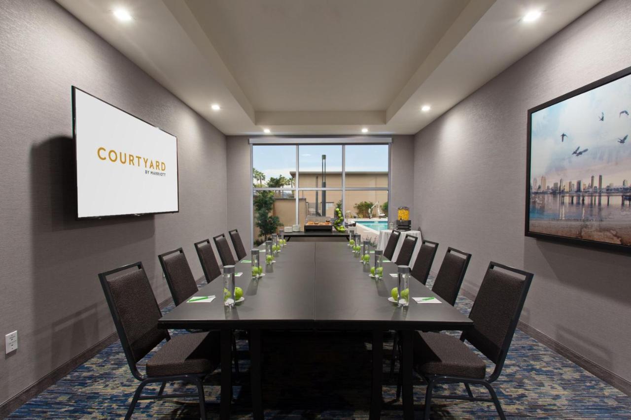 Courtyard By Marriott San Diego El Cajon Esterno foto