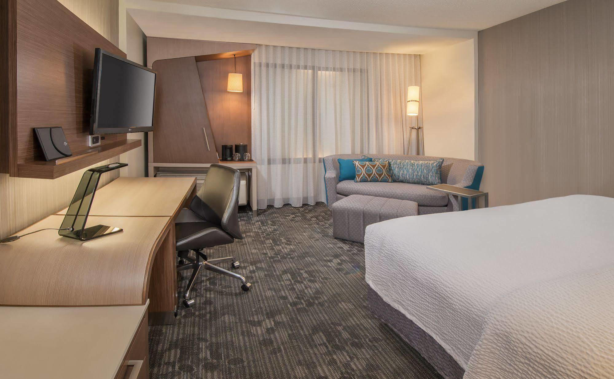 Courtyard By Marriott San Diego El Cajon Esterno foto